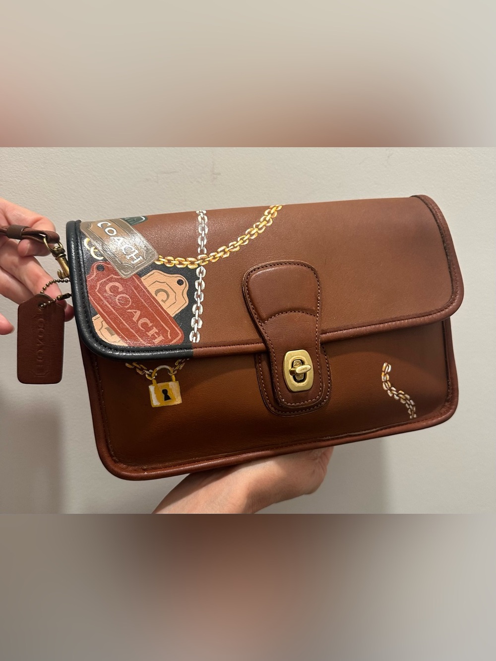 Vintage coach British tan clutch - Picture 2 of 12